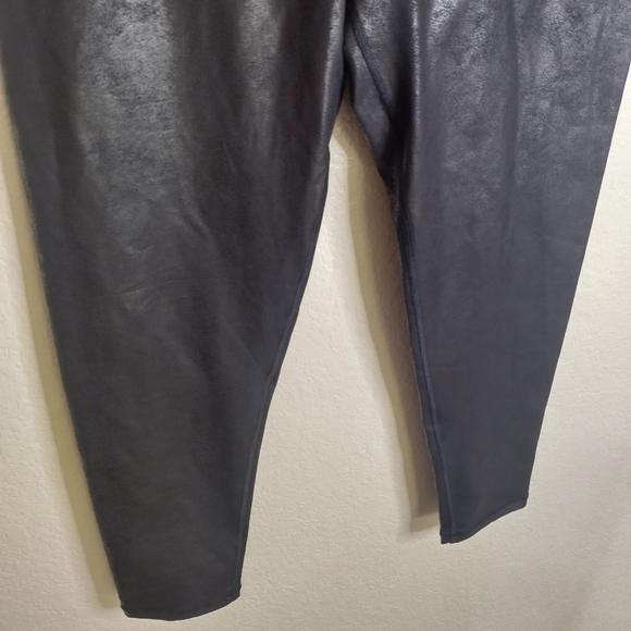 NWT Aerie OFFLINE The Hugger High Waisted Crackle Legging Sz Xl - Picture 4 of 7